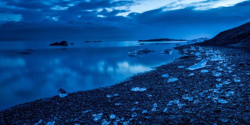 NBA比赛数据深度解析：从基础统计到高阶分析的篮球智慧